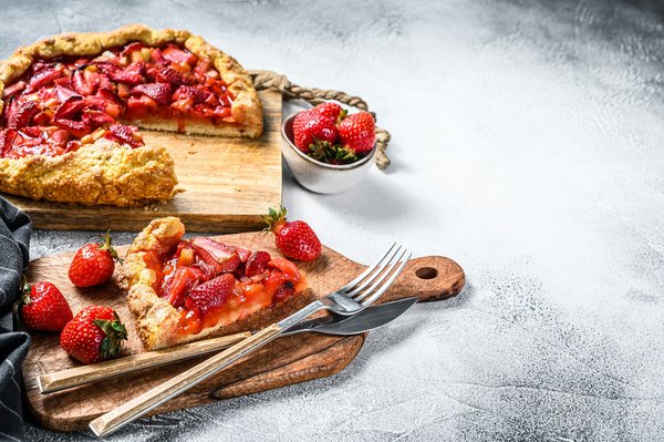Comment faire une tarte aux fruits rouges avec une pâte sablée maison ?